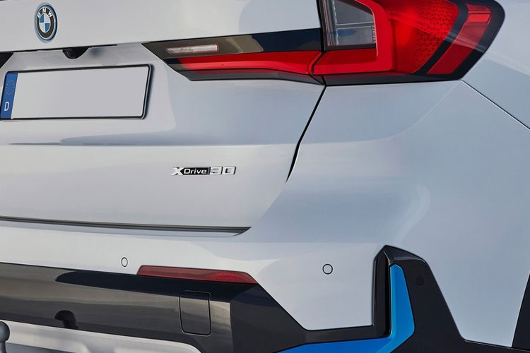 3942578 150kW eDrive20 Shadow Ed 65kWh 5dr Auto [Tech+]