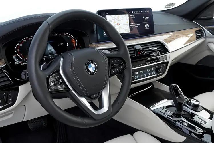 1137757 sDrive M40i 2dr Auto [Shadowline Plus/Tech Pack]