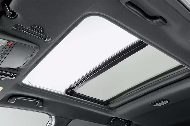 4043778 2.0i e-Boxer Touring 5dr Lineartronic