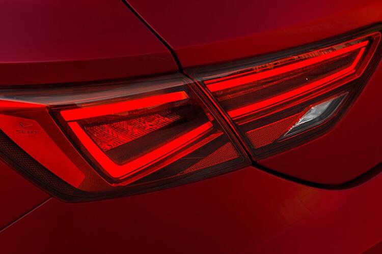 3947021 1.5 eTSI 150 FR Black Edition 5dr DSG [DAP]