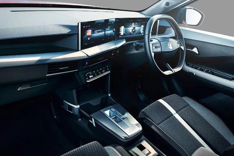 3938143 83kW GS 44kWh 5dr Auto