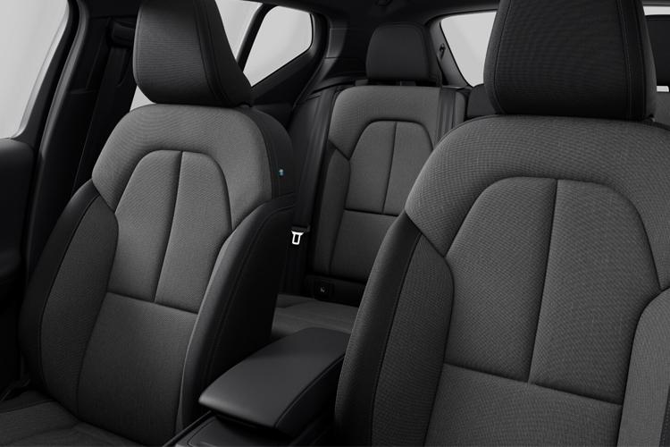 4039869 2.0 B4P Plus Dark 5dr Auto