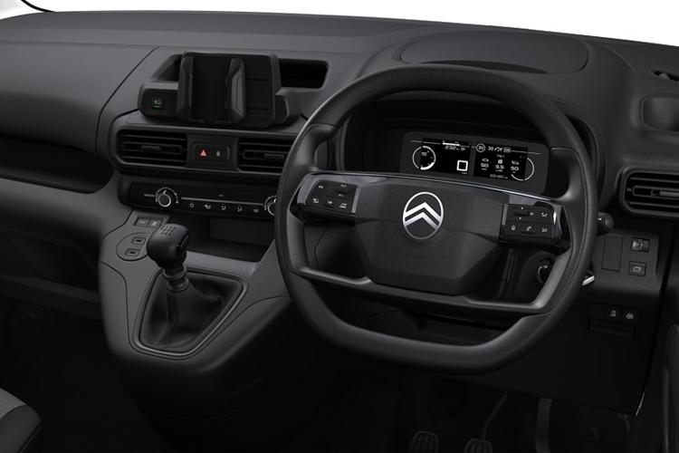 3782660 100kW 52kWh Crew Van Enterprise Auto