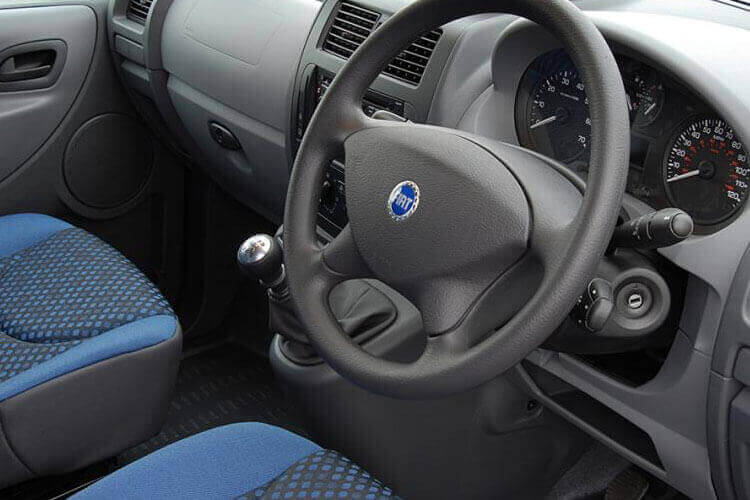 3782626 100kW 75kWh Primo Van Auto