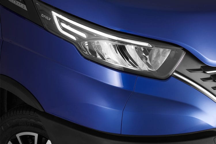 3947573 2.3 Chassis Cab 4100 WB