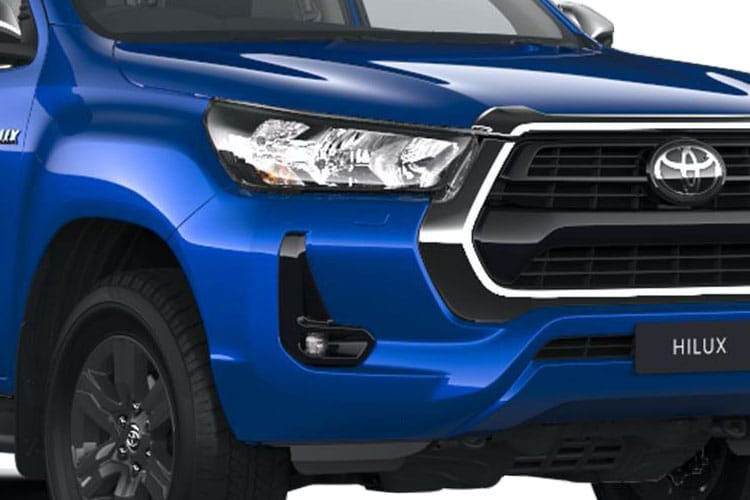 2043938 Invincible D/Cab Pick Up 2.8 D-4D