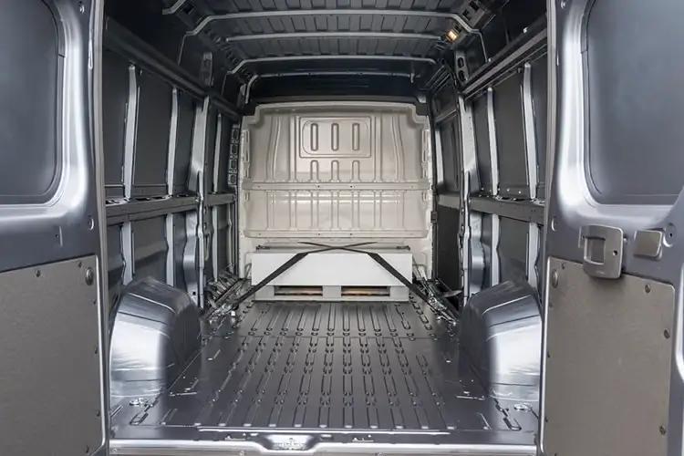 3948440 2.2 Turbo D 140 Chassis Cab Prime Auto